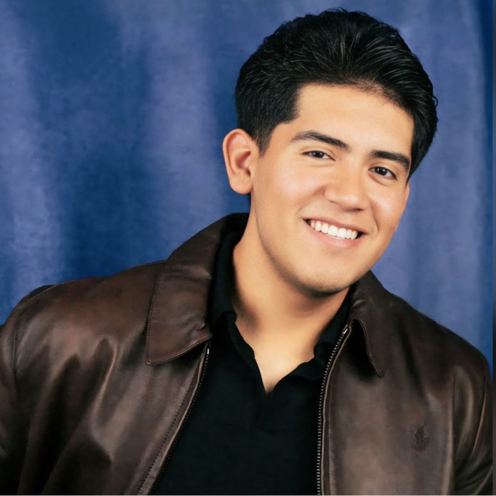 Meet your Posher, Eduardo